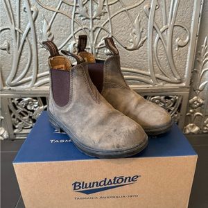 Blundstone Kids Boots Size 13 US